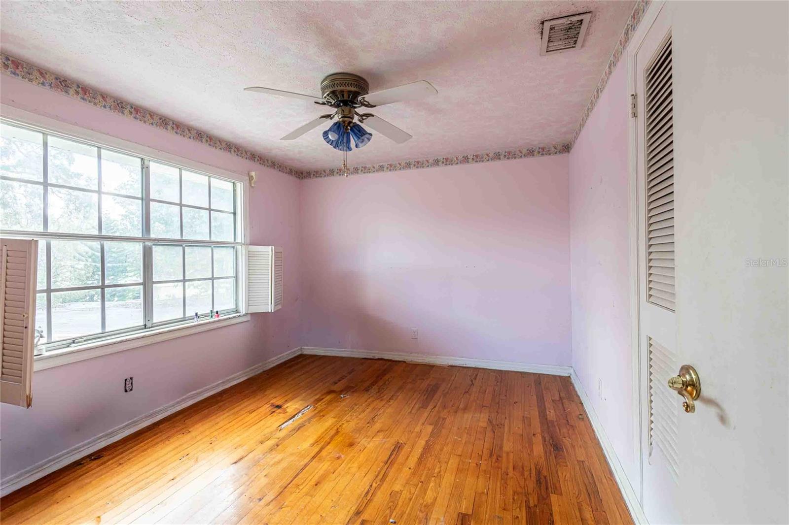 A L BACKS SUB - Residential