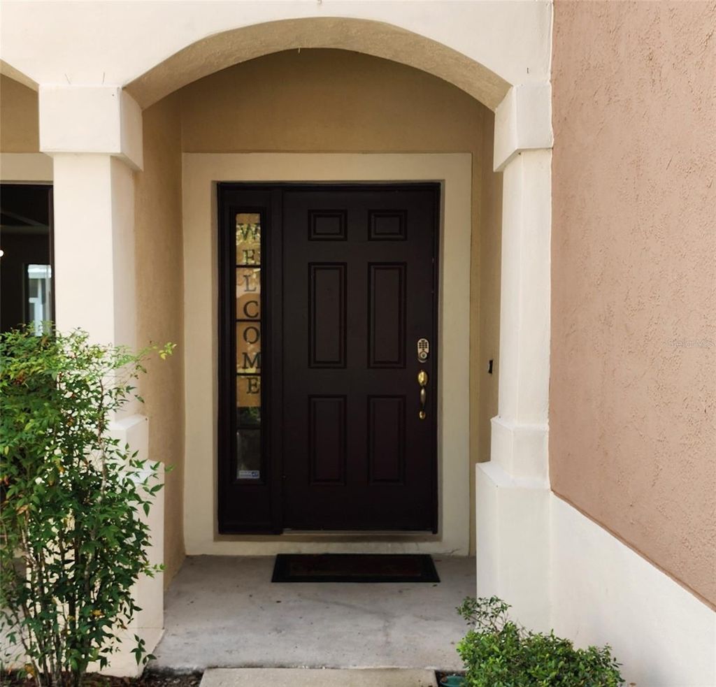 Photo of 26541 Chimney Spire Lane, Wesley Chapel, FL 33544 (MLS # TB8392429)