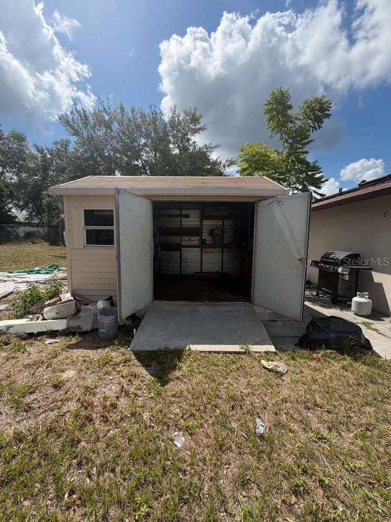 DELTONA LAKES UNIT 13 - Residential