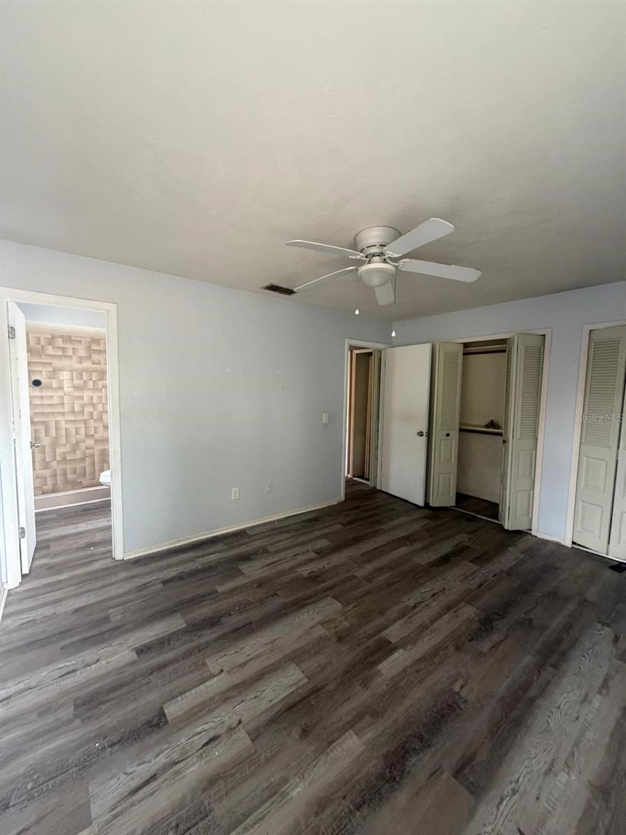 DELTONA LAKES UNIT 13 - Residential