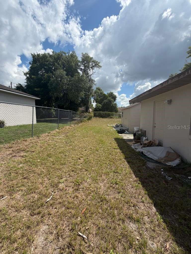 DELTONA LAKES UNIT 13 - Residential