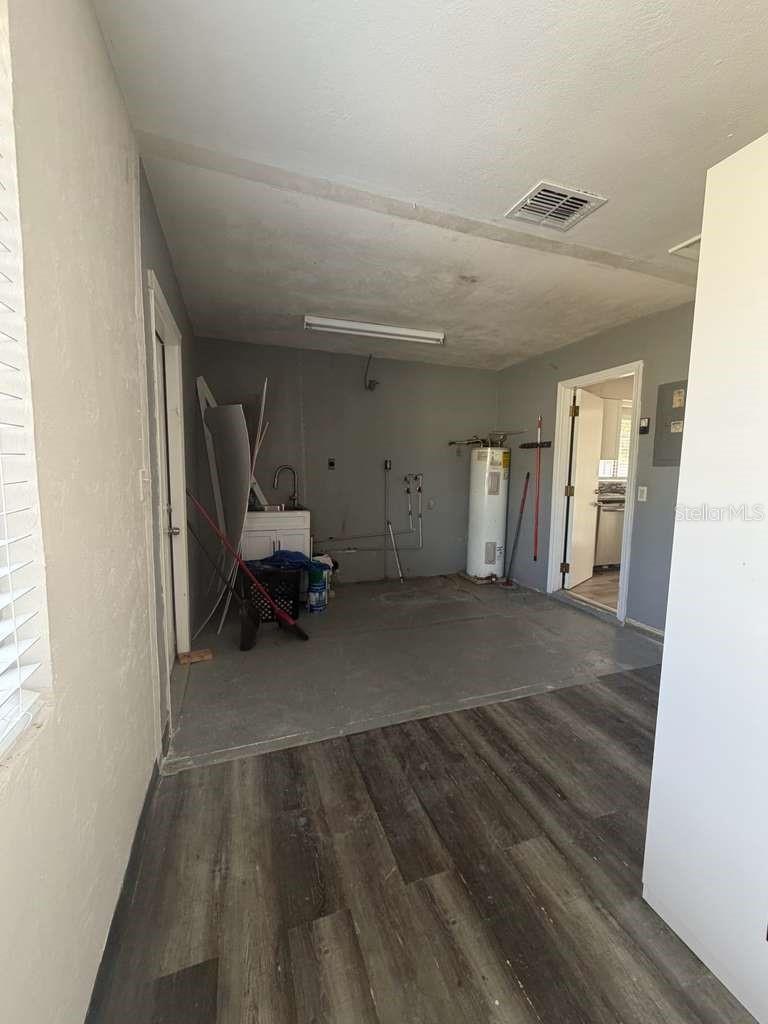 DELTONA LAKES UNIT 13 - Residential