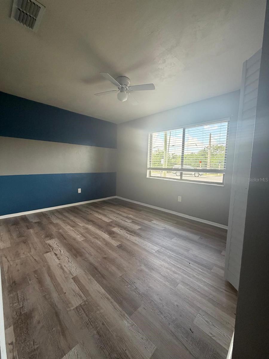 DELTONA LAKES UNIT 13 - Residential