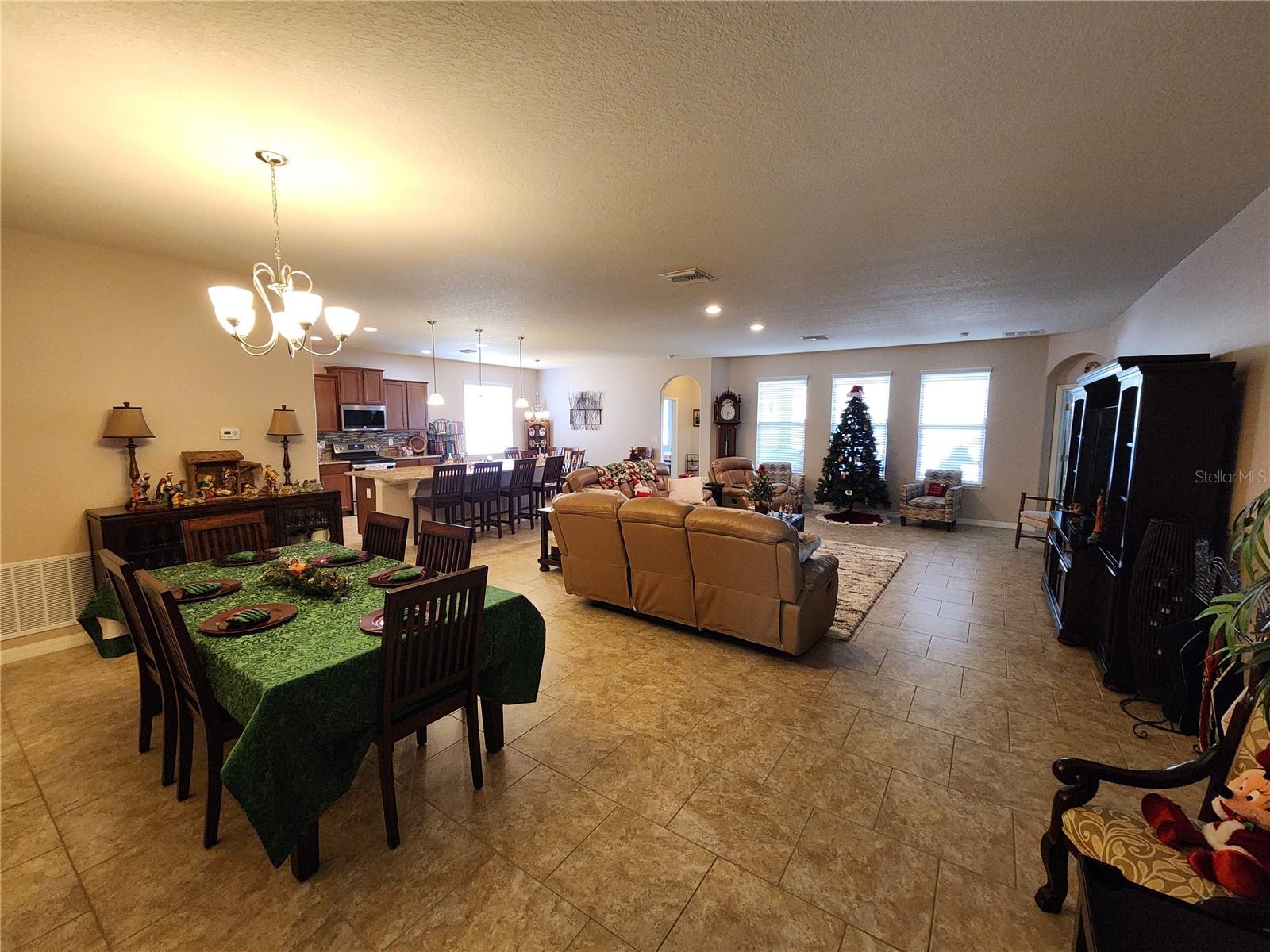 WIND MEADOWS - Residential