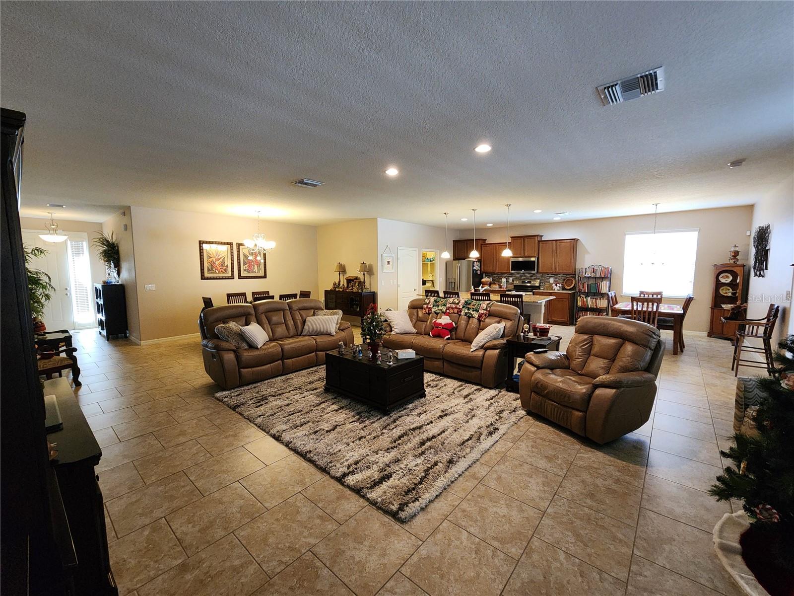 1941 WIND MEADOWS DRIVE