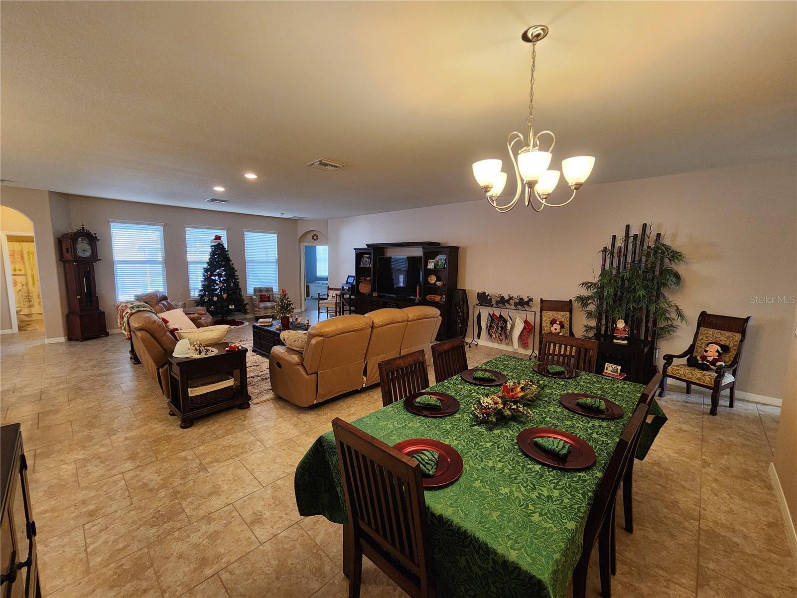 WIND MEADOWS - Residential