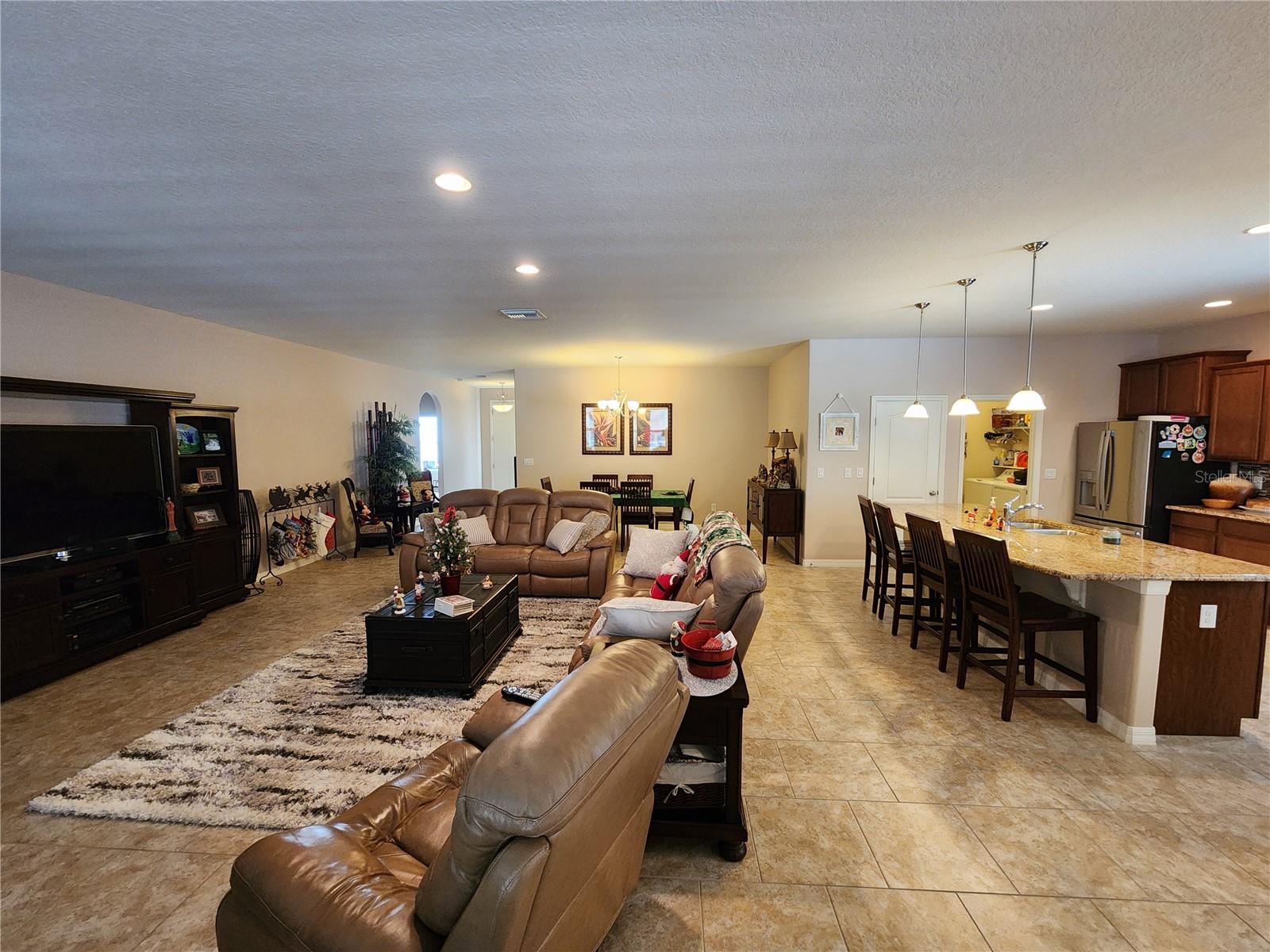 WIND MEADOWS - Residential