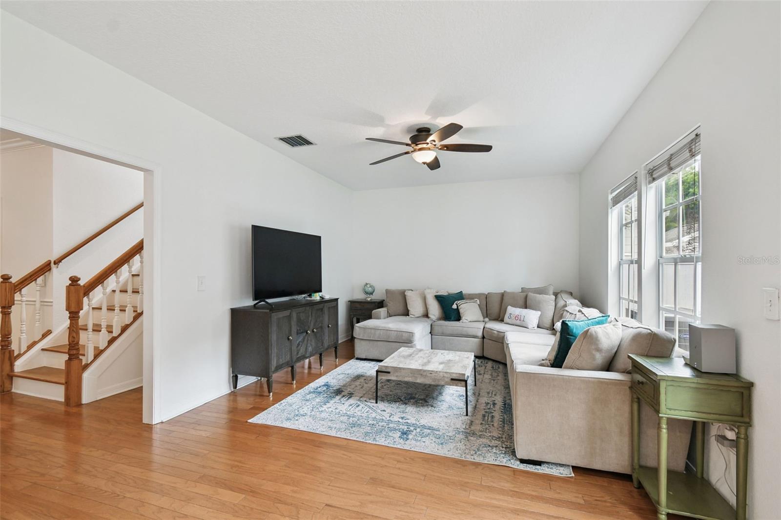 OAKELLARS - Residential