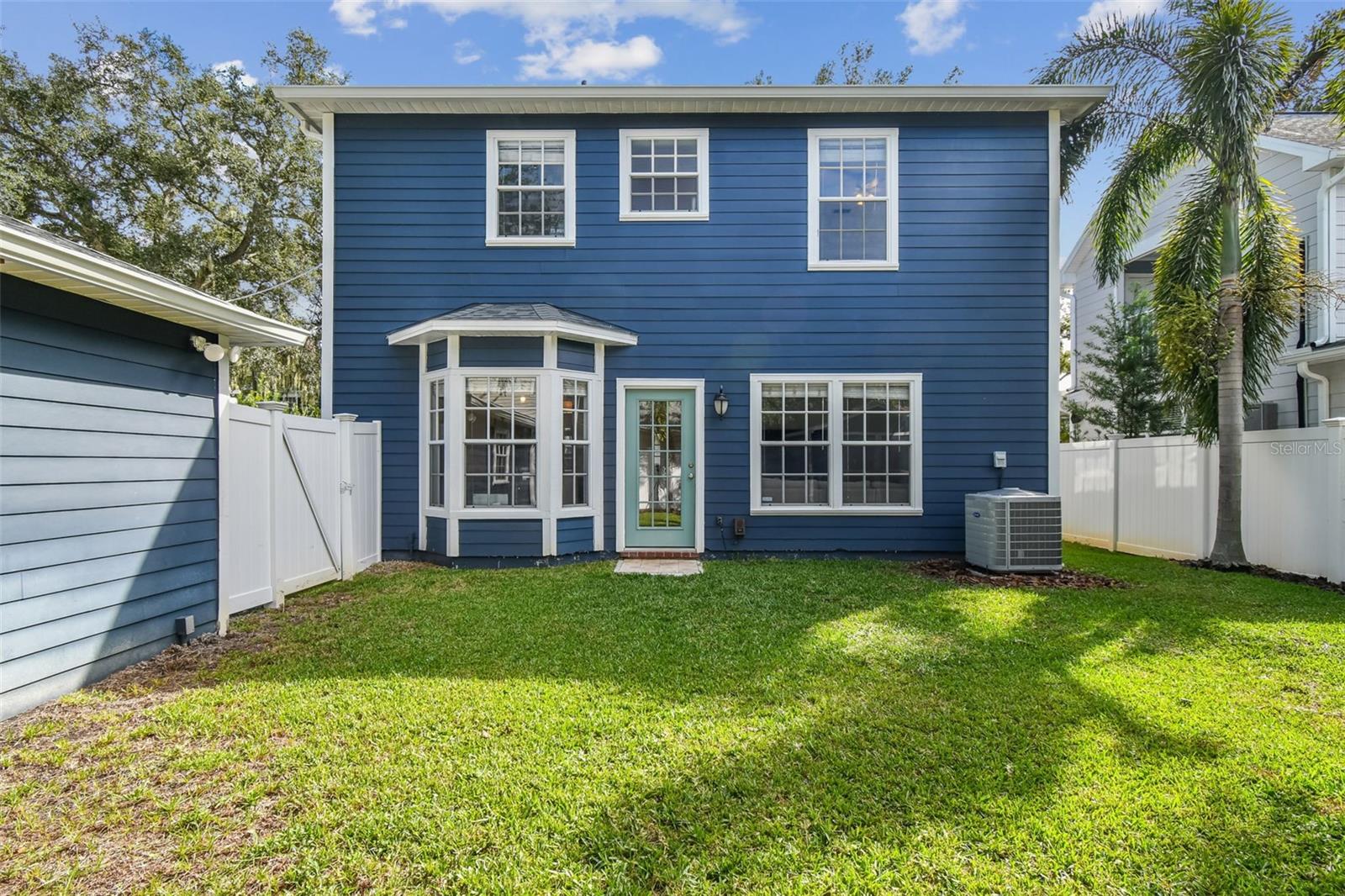 OAKELLARS - Residential