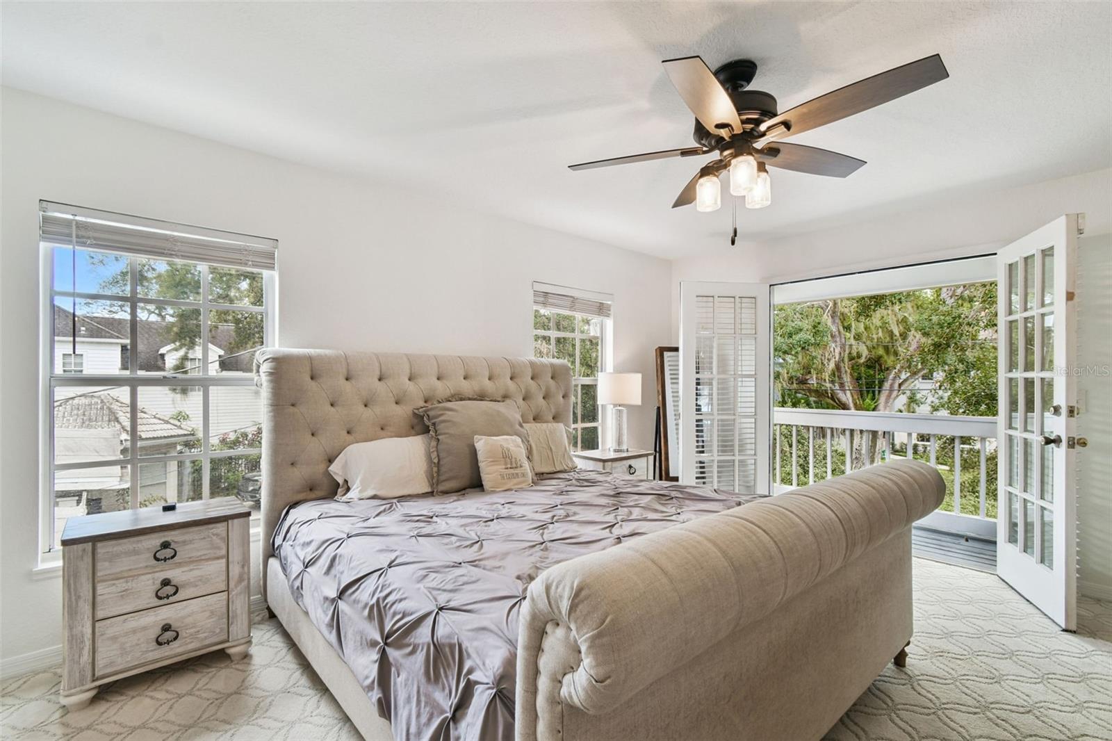 OAKELLARS - Residential