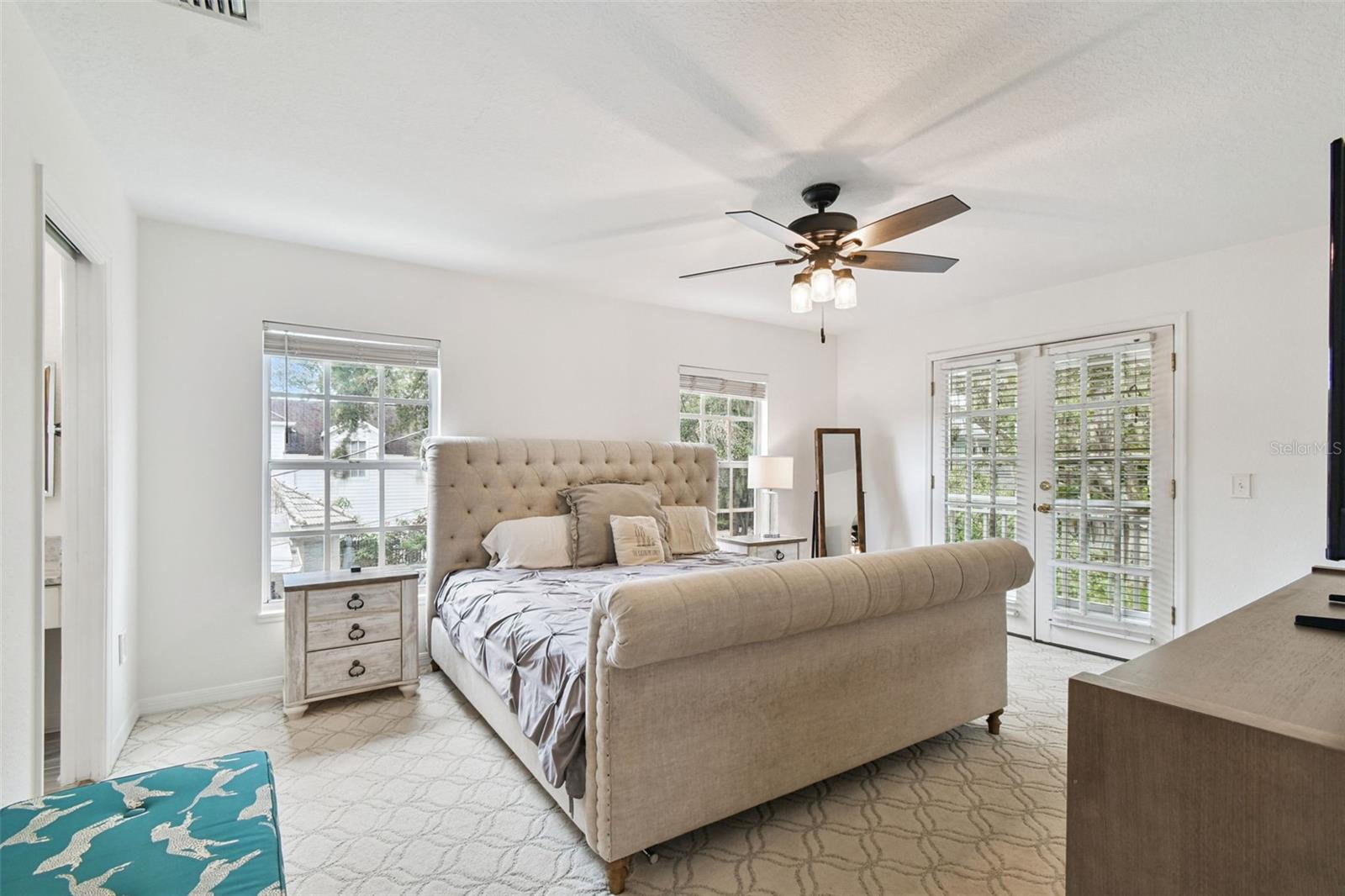 OAKELLARS - Residential