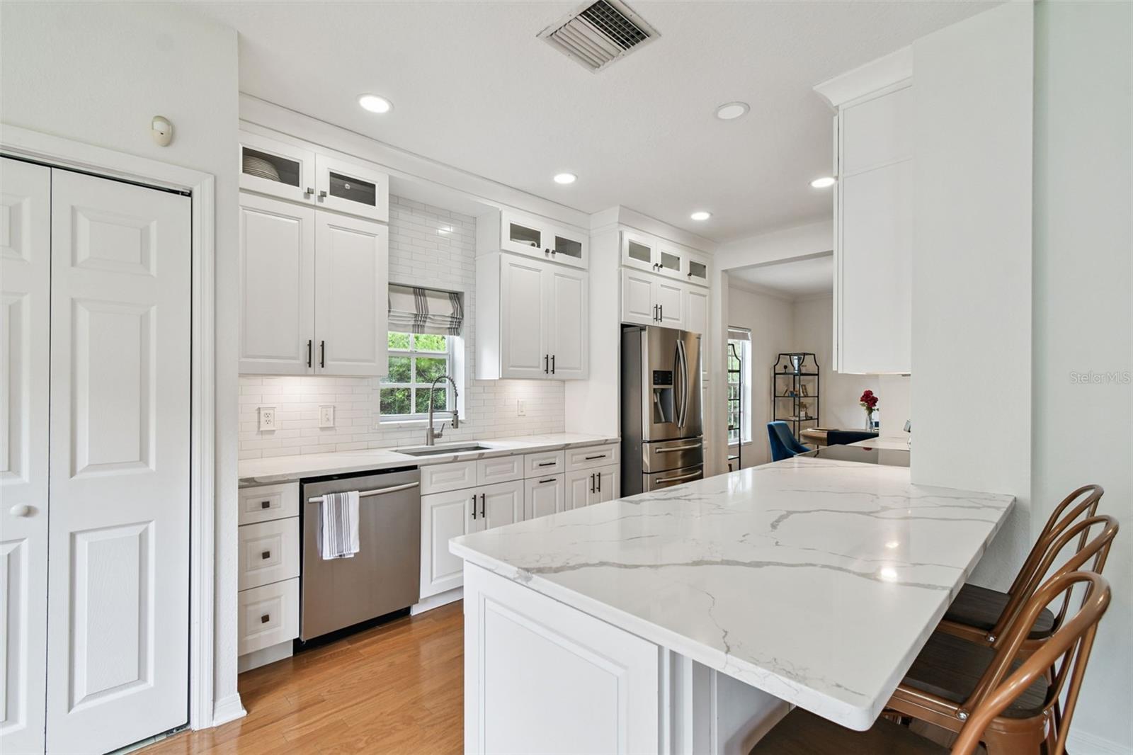 OAKELLARS - Residential