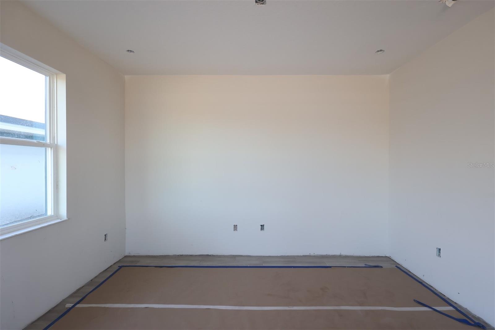 CENTER LAKE ON THE PARK - Residential