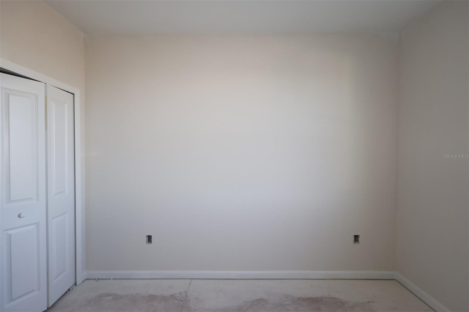 CENTER LAKE ON THE PARK - Residential