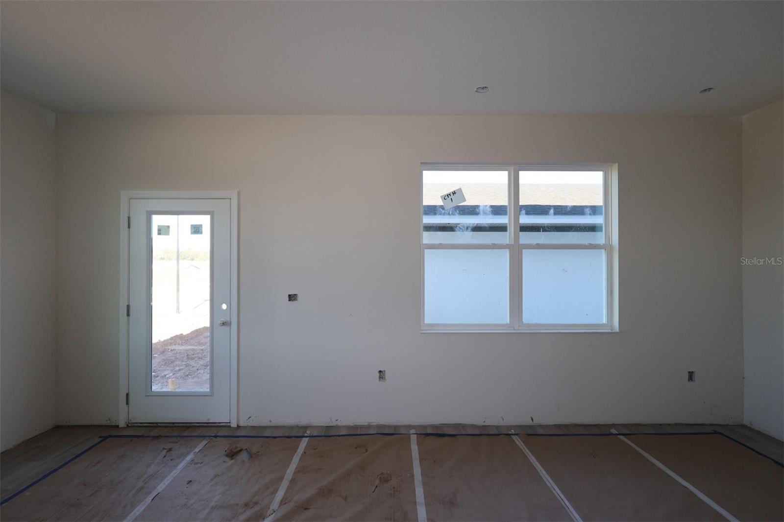 CENTER LAKE ON THE PARK - Residential