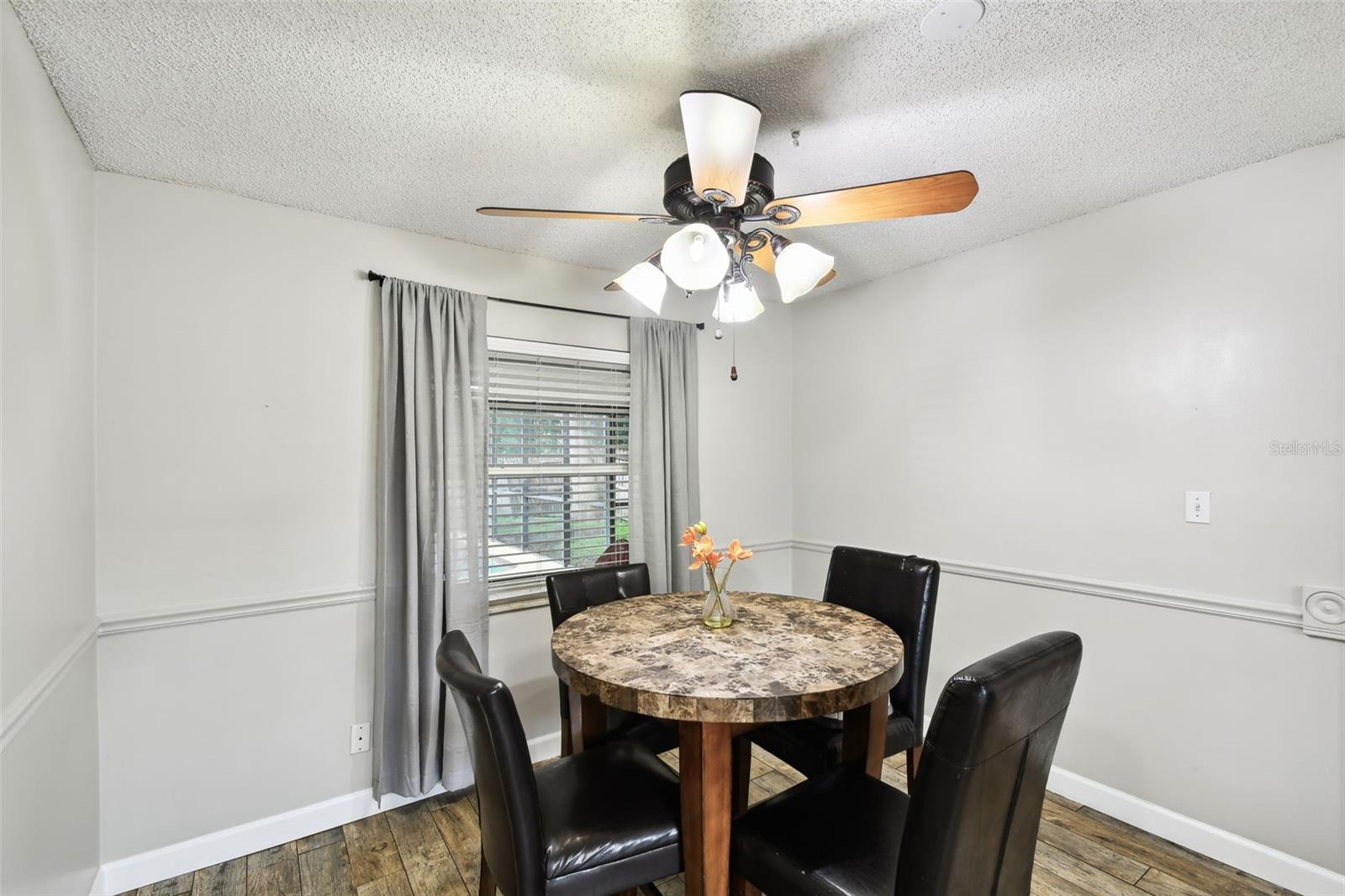 515 DEW DROP COVE