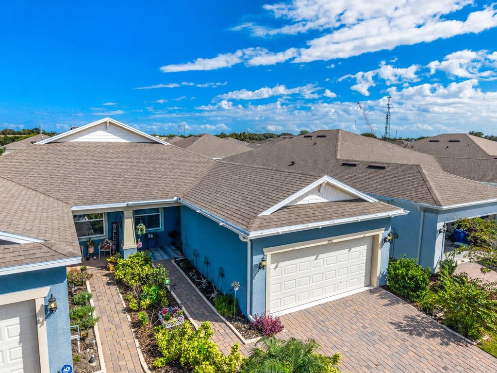 Photo of 2711 Summer Retreat Lane, Kissimmee, FL 34744 (MLS # S5160475)