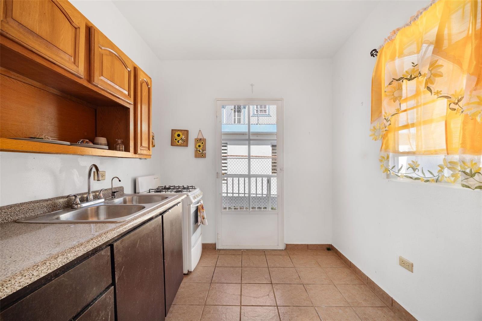 URB QUINTO CENTENARIO - Residential