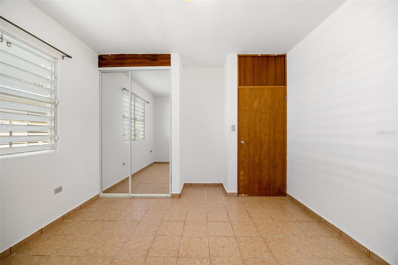 URB QUINTO CENTENARIO - Residential