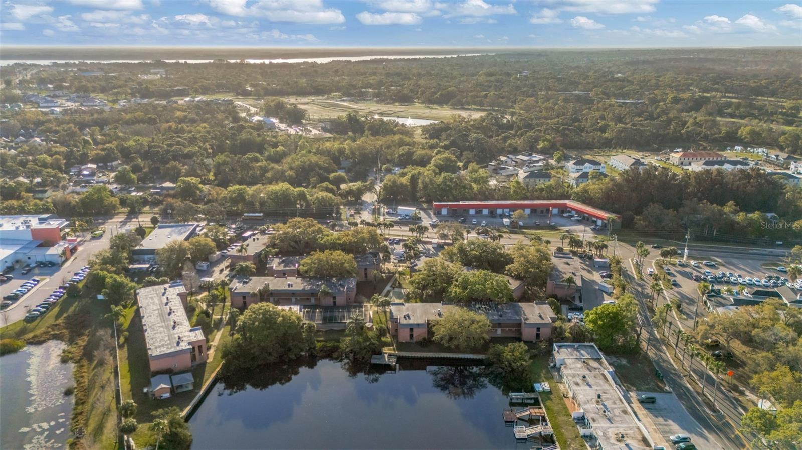 COVE SPGS CONDO - Residential