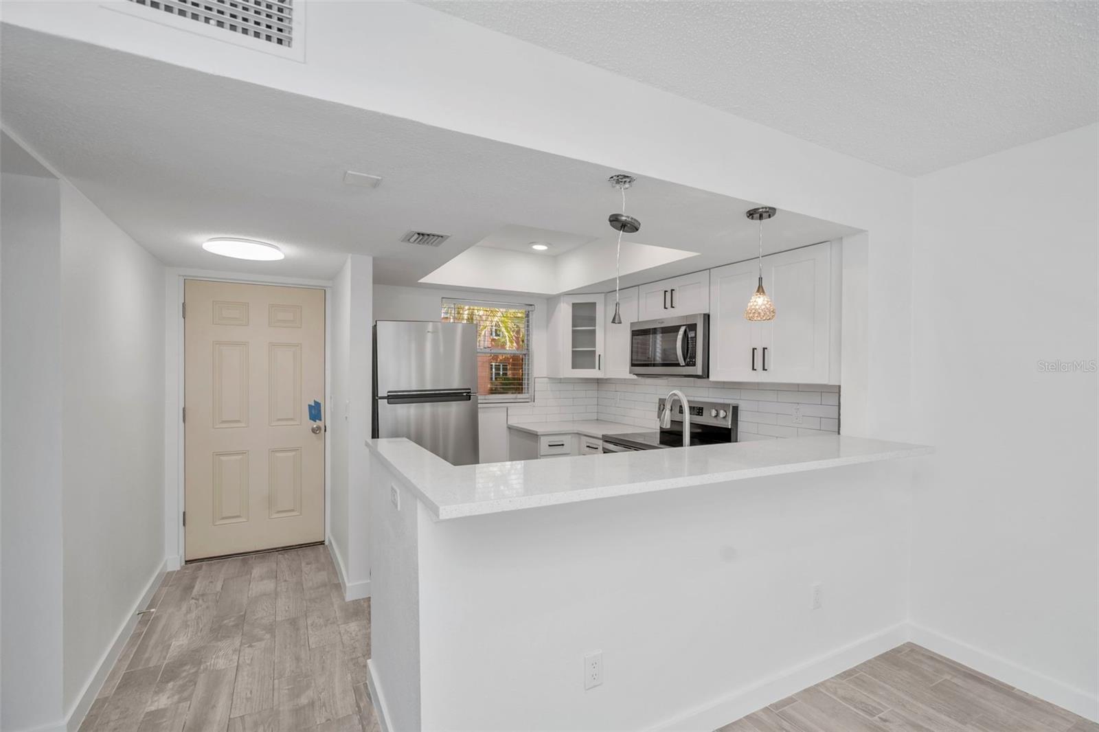 COVE SPGS CONDO - Residential