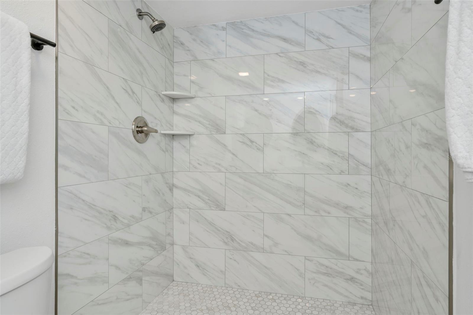 COVE SPGS CONDO - Residential