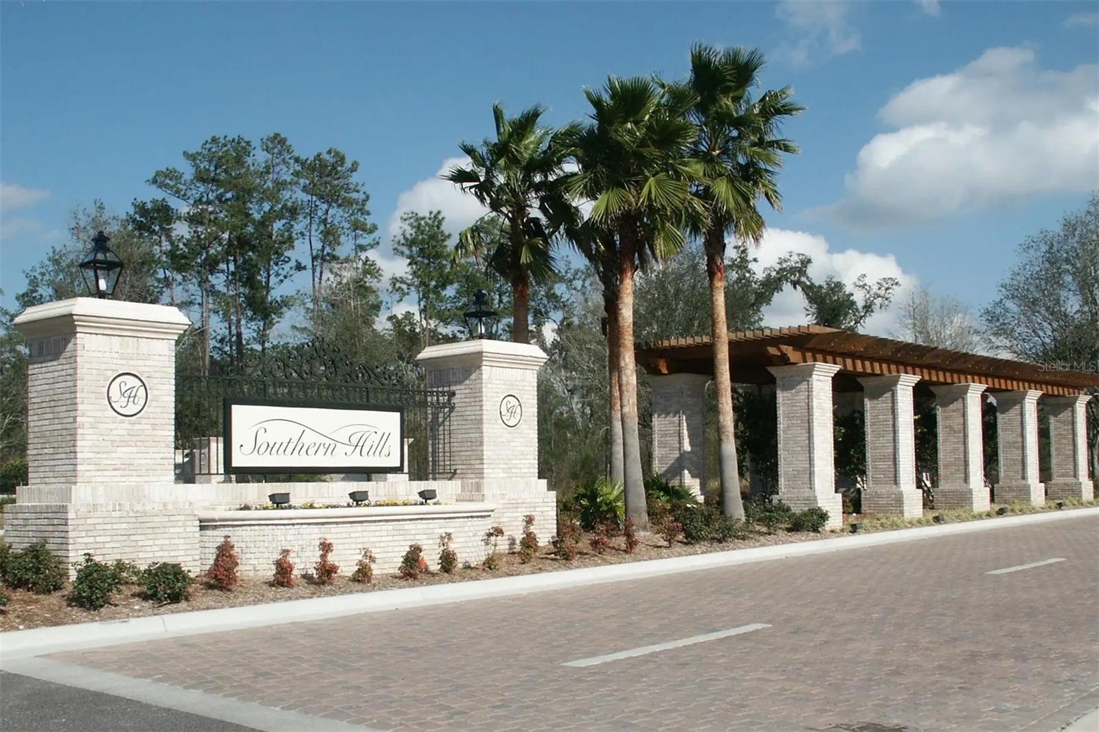 19571 LILY POND COURT