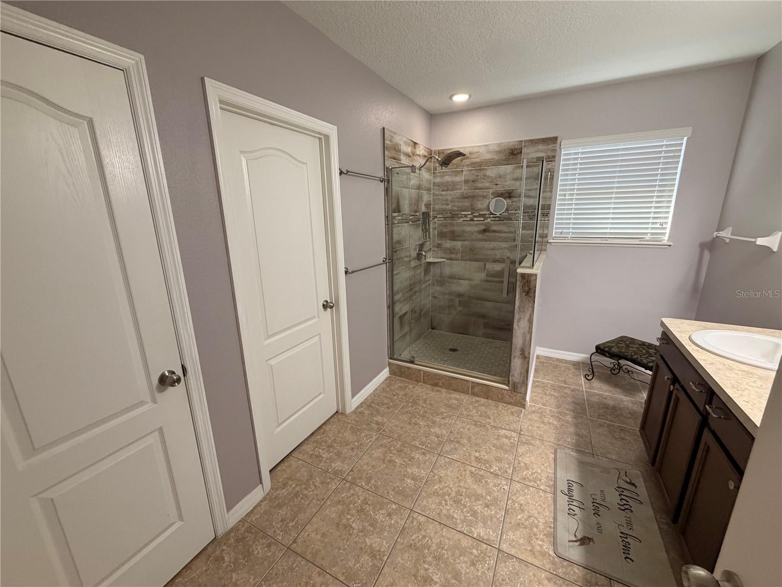 SAWGRASS BAY PH 1B - Residential