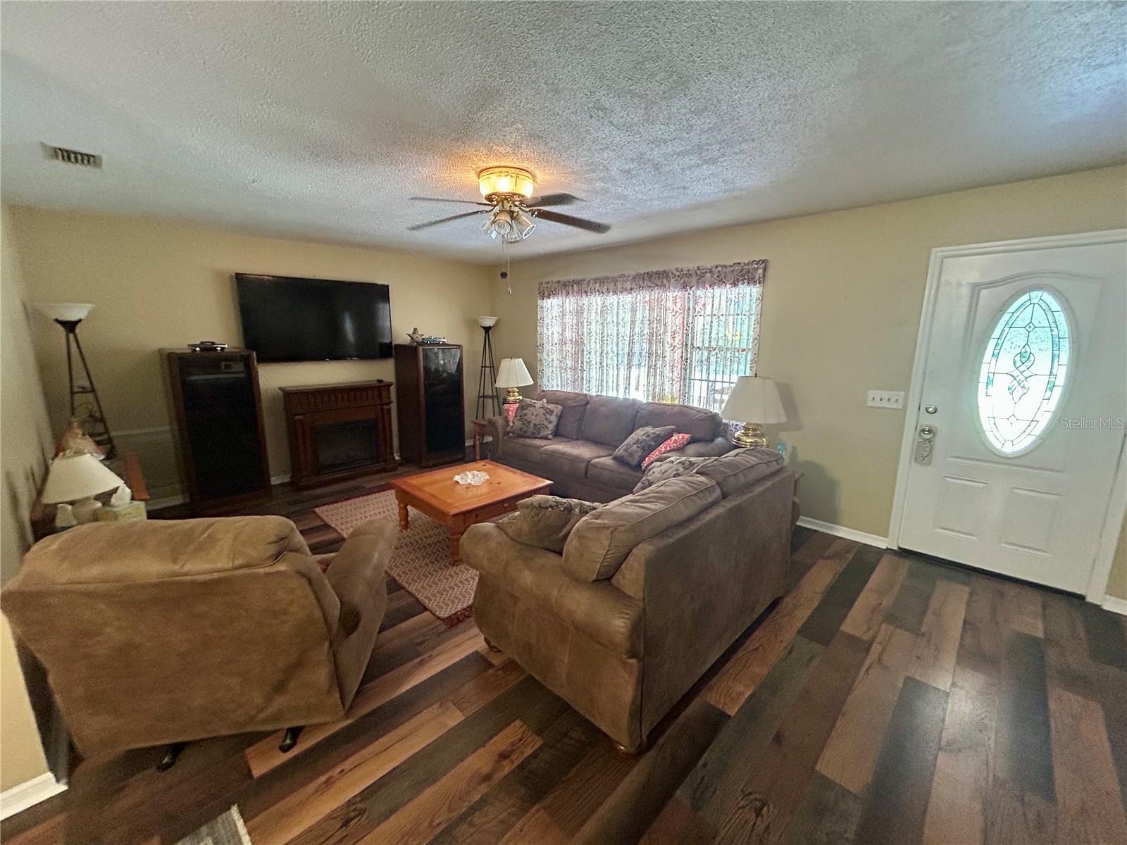 INVERNESS HIGHLANDS SOUTH - Residential