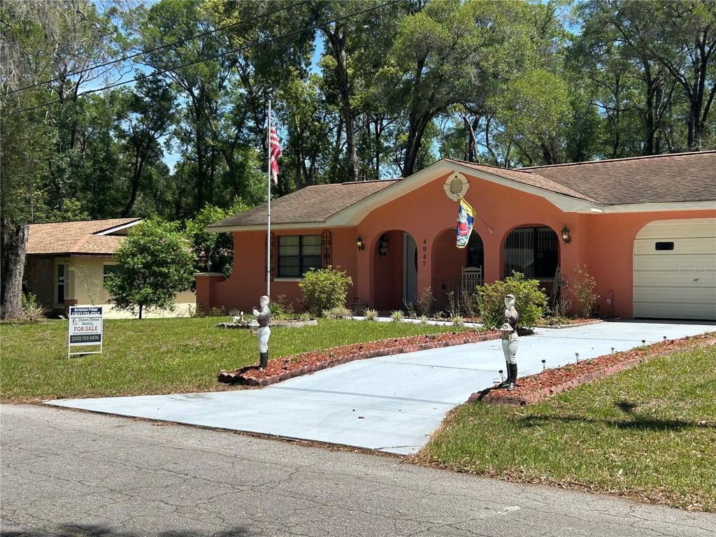 Photo of 4047 S Garland Terrace, Inverness, FL 34452 (MLS # G5111135)