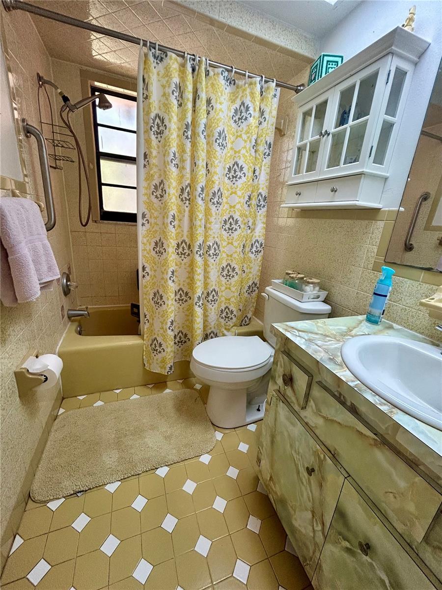 INVERNESS HIGHLANDS SOUTH - Residential