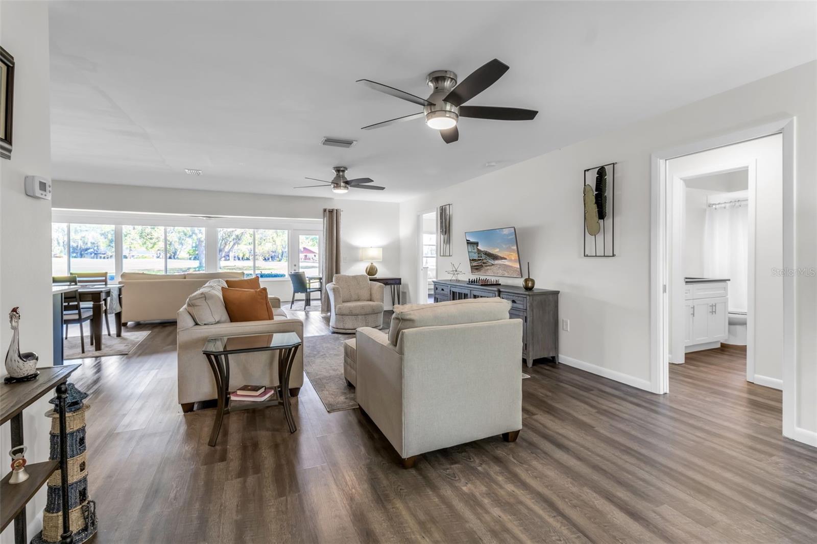 PALM-AIRE AT SARASOTA 7-C - Residential