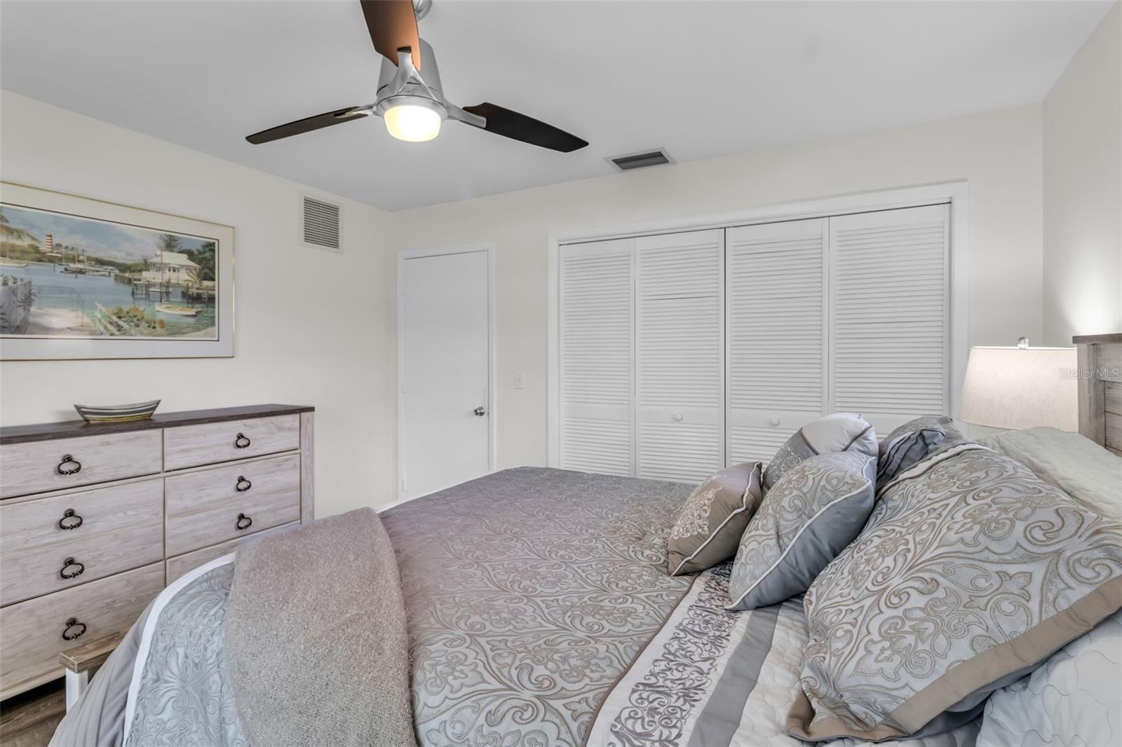 PALM-AIRE AT SARASOTA 7-C - Residential