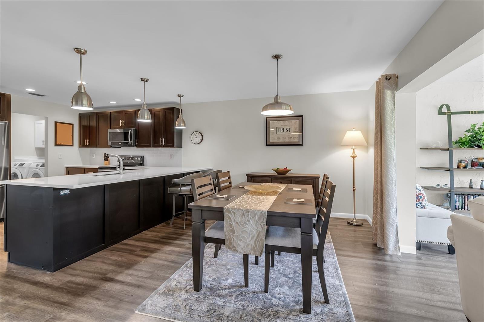 PALM-AIRE AT SARASOTA 7-C - Residential