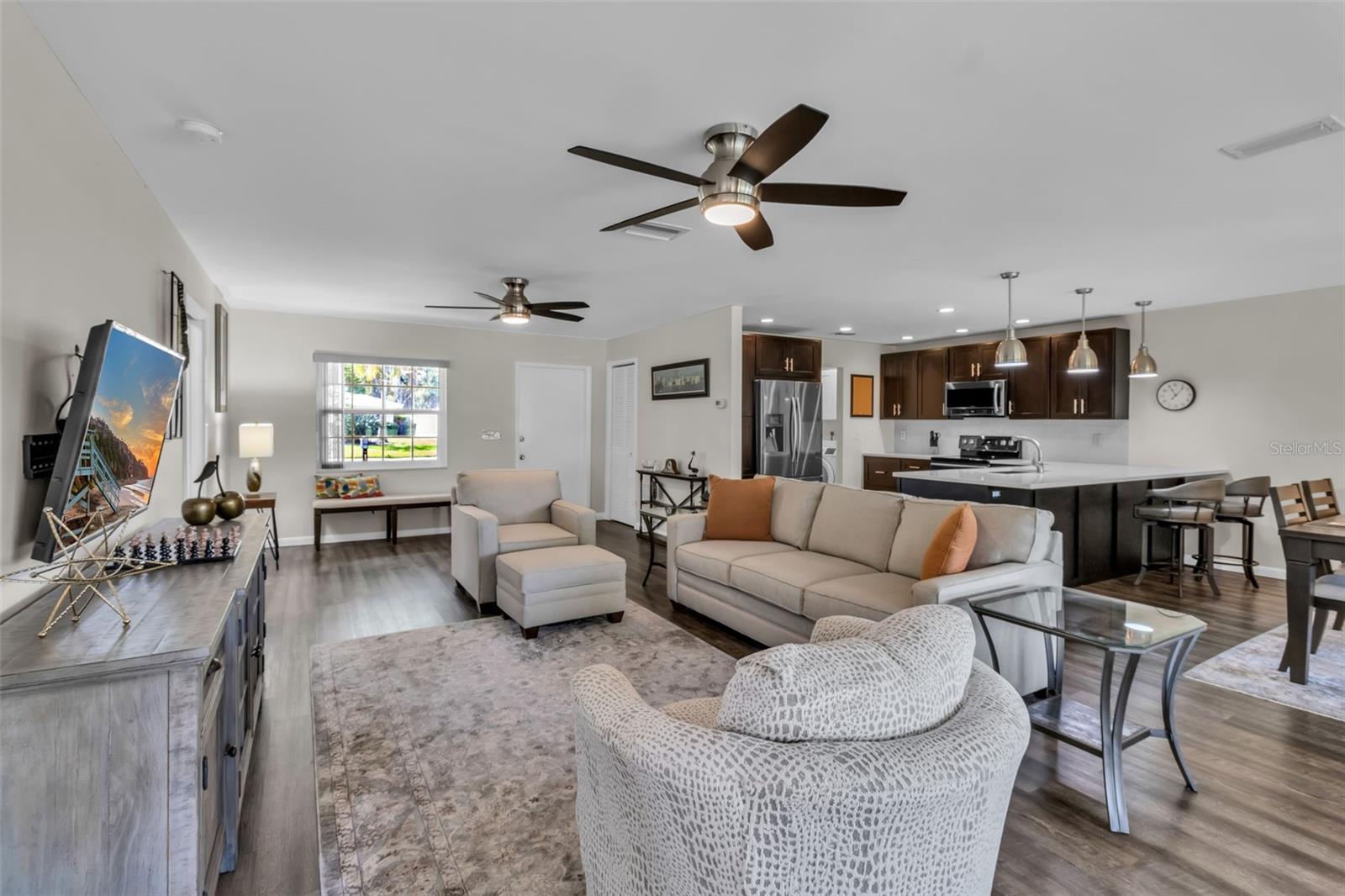 PALM-AIRE AT SARASOTA 7-C - Residential