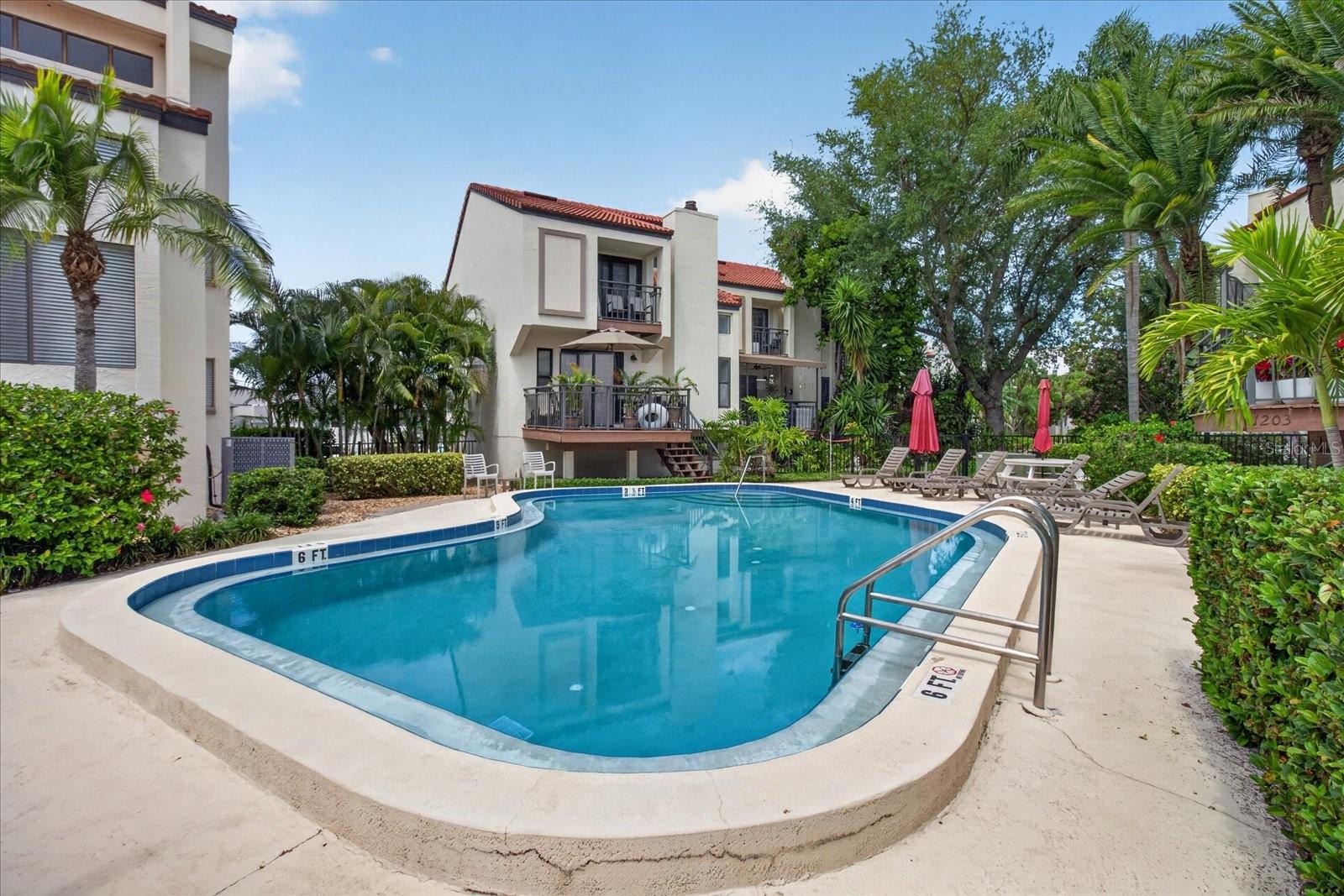 240 WINDWARD PASSAGE 1004
