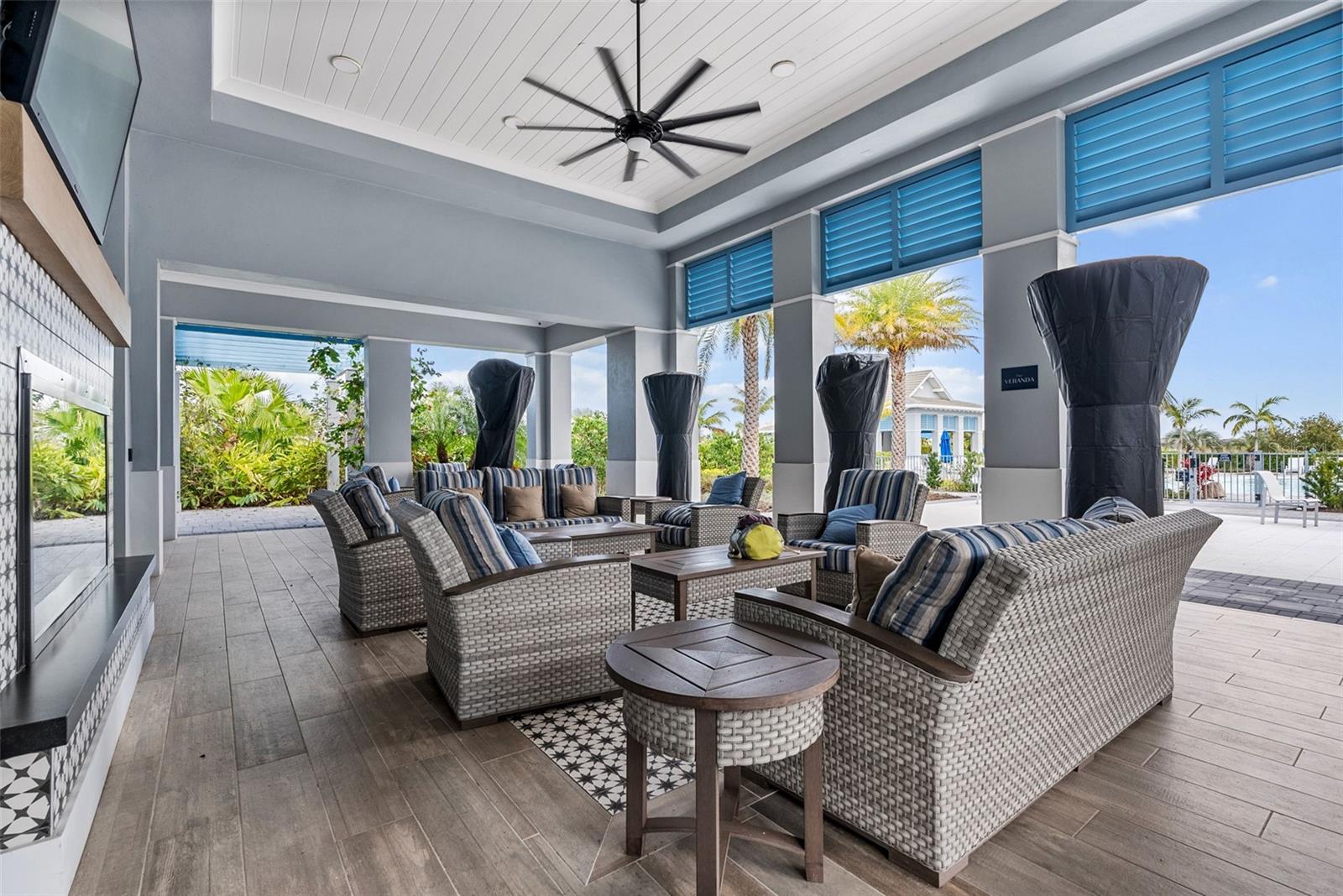 ISLES AT LAKEWOOD RANCH - Residential