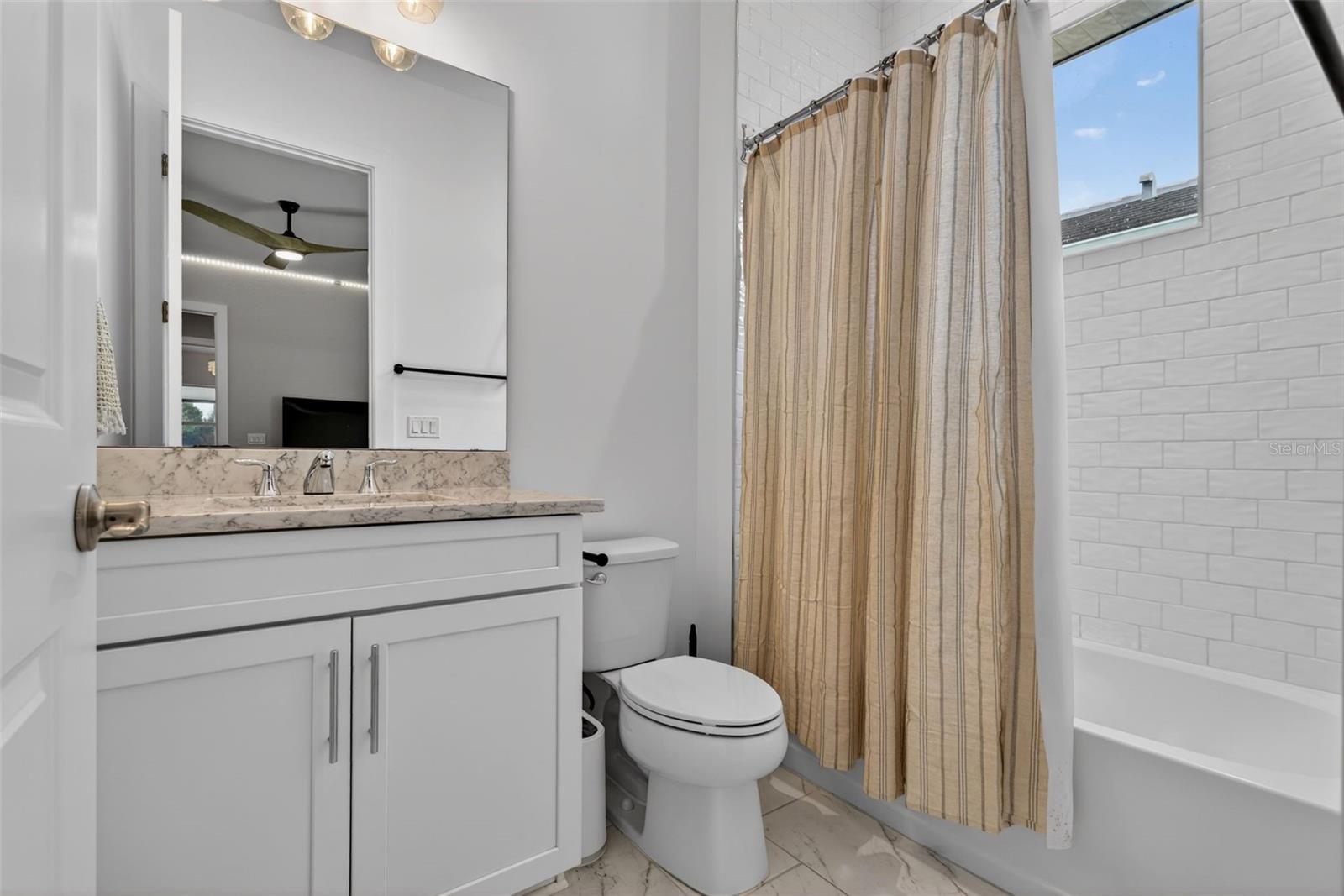 ISLES AT LAKEWOOD RANCH - Residential