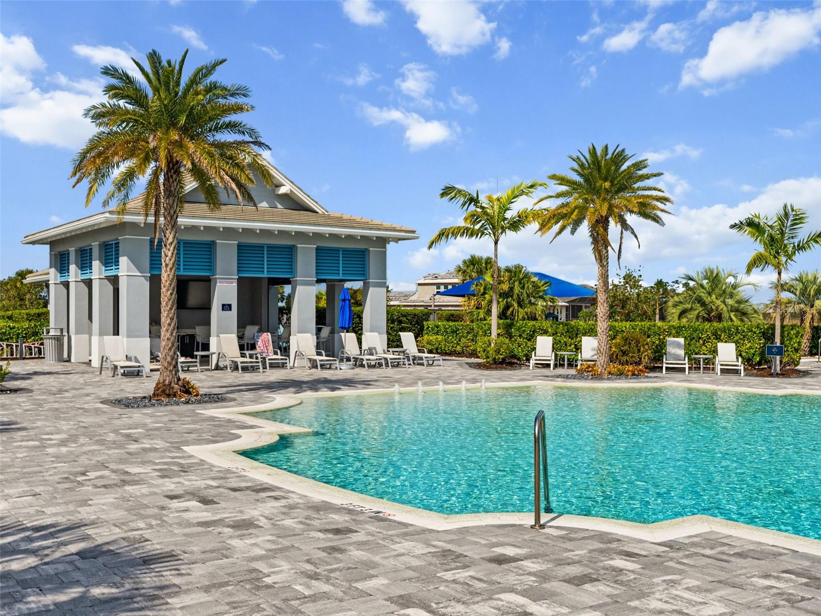 ISLES AT LAKEWOOD RANCH - Residential