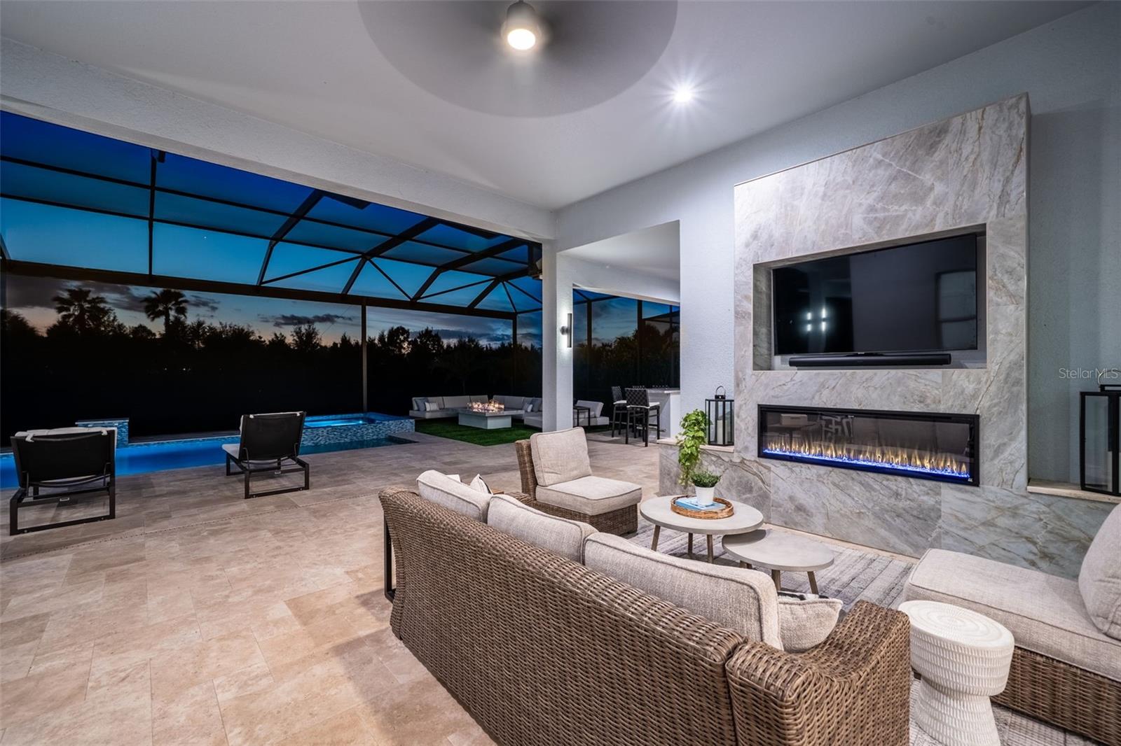 ISLES AT LAKEWOOD RANCH - Residential