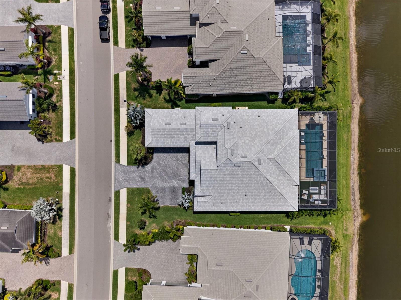 ISLES AT LAKEWOOD RANCH - Residential