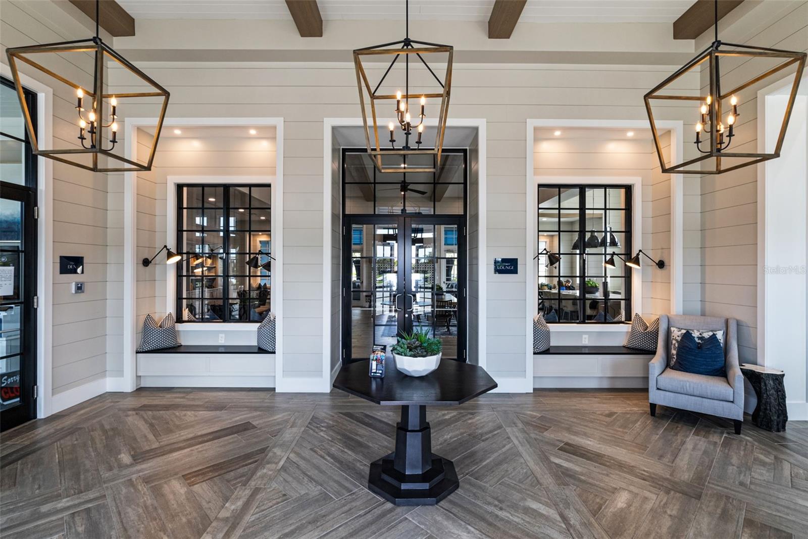 ISLES AT LAKEWOOD RANCH - Residential