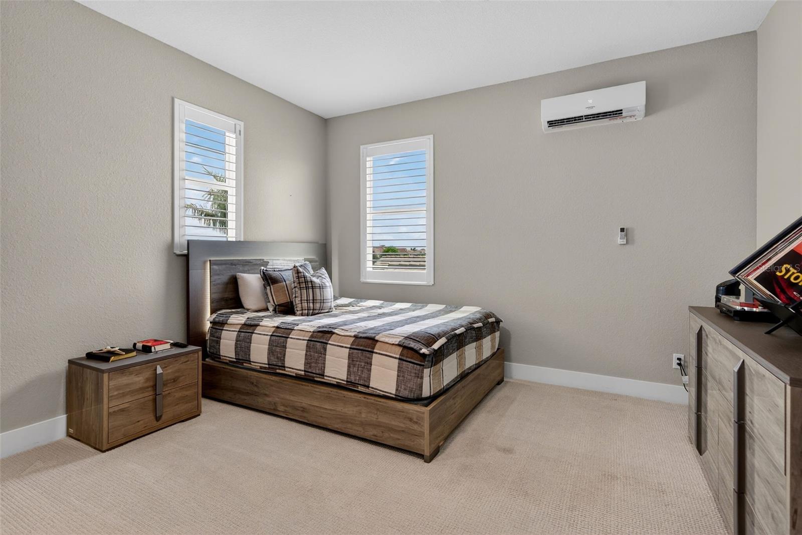 ISLES AT LAKEWOOD RANCH - Residential