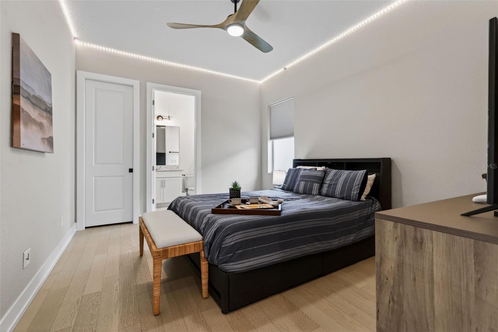 ISLES AT LAKEWOOD RANCH - Residential