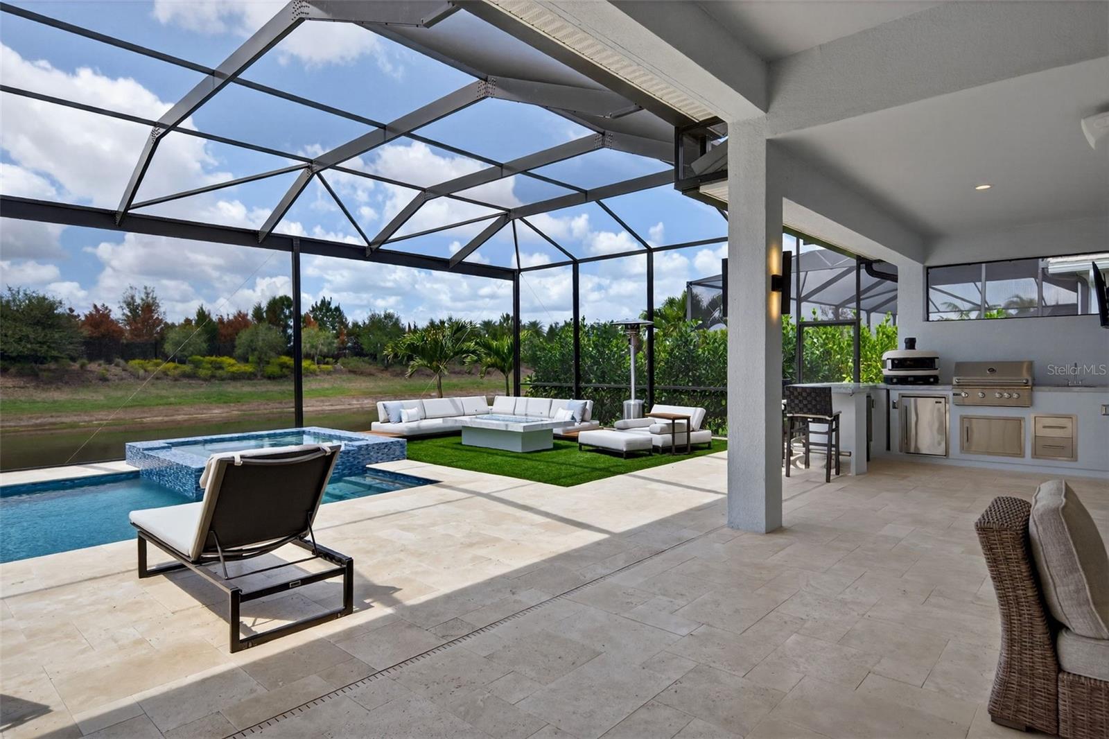 ISLES AT LAKEWOOD RANCH - Residential