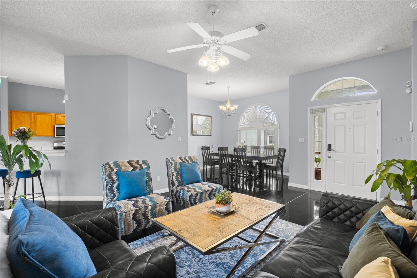 SOUTHCHASE - Residential