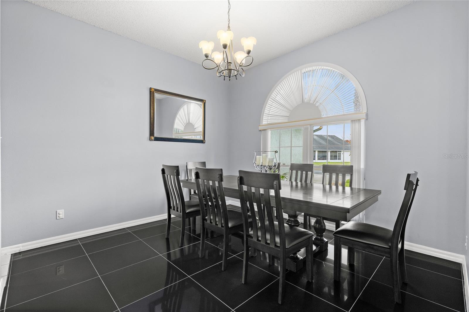 SOUTHCHASE - Residential