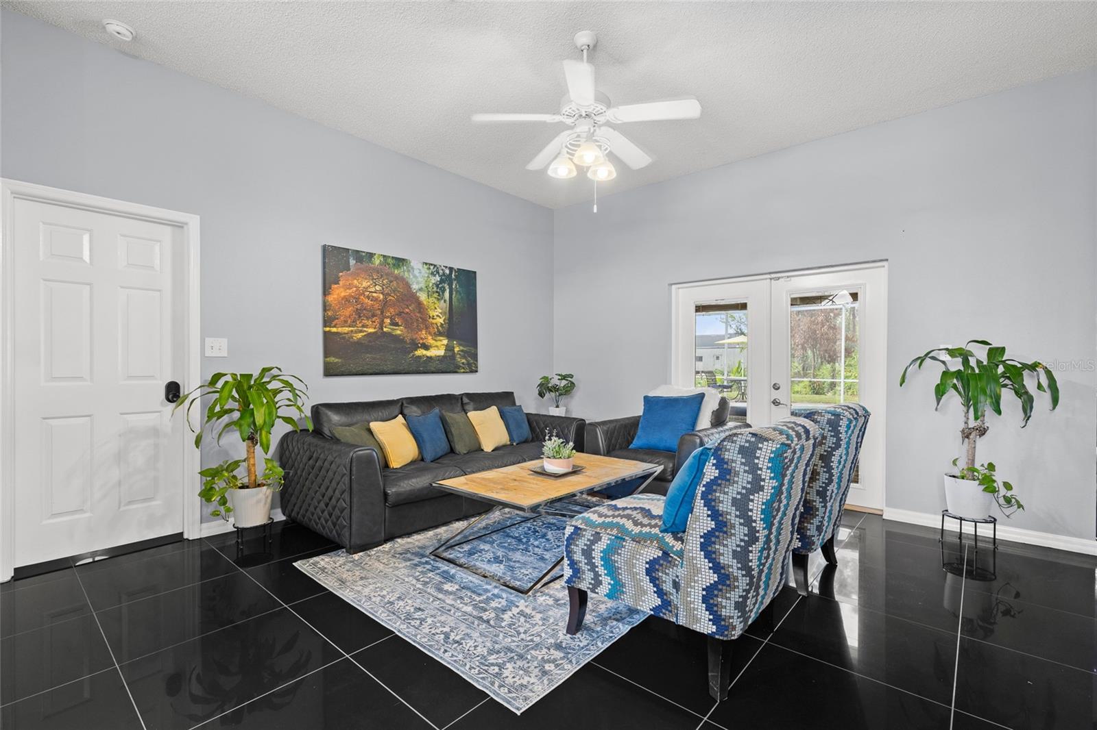 SOUTHCHASE - Residential