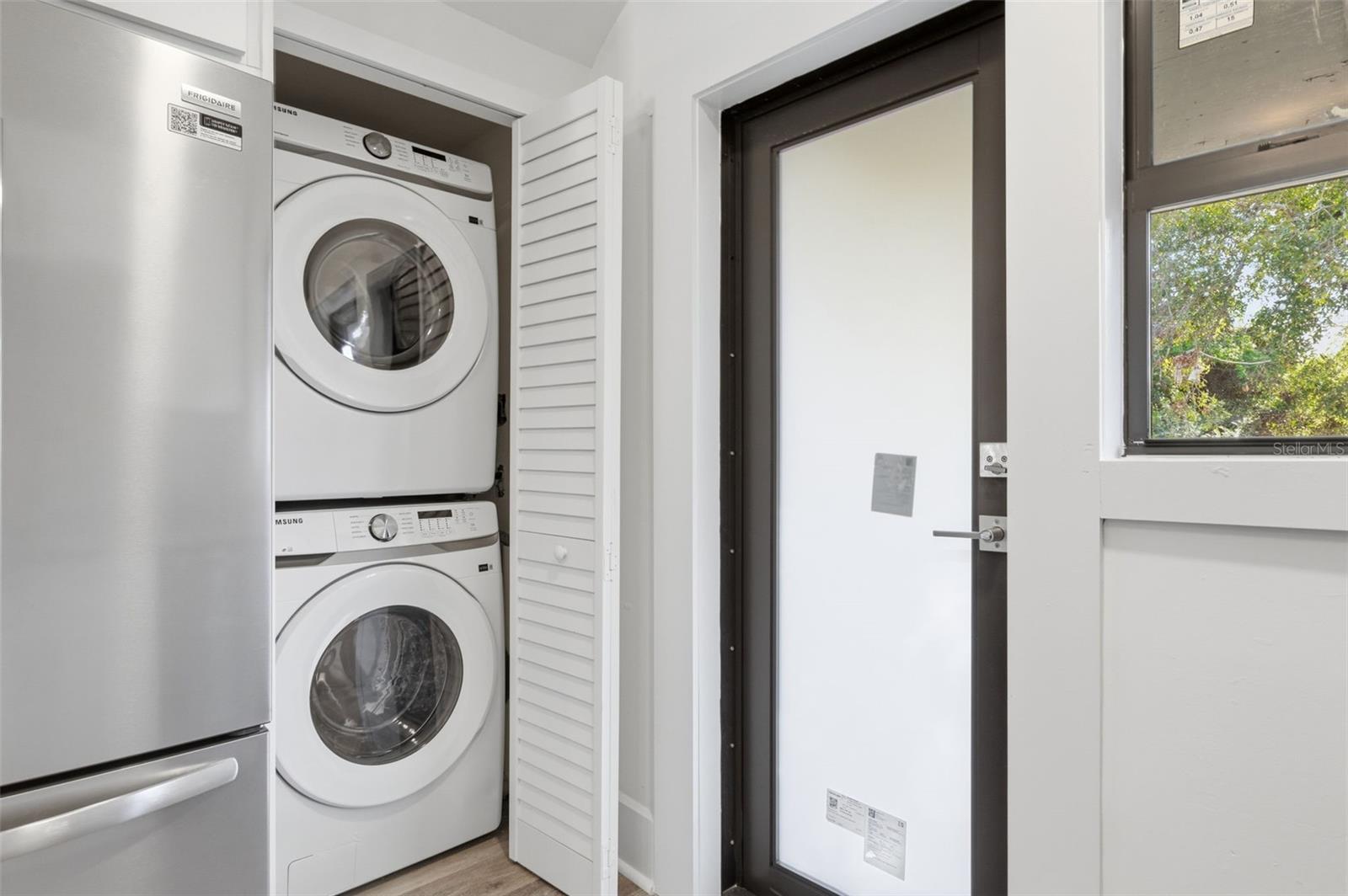 NEBRASKA PLACE SUB - Residential Lease