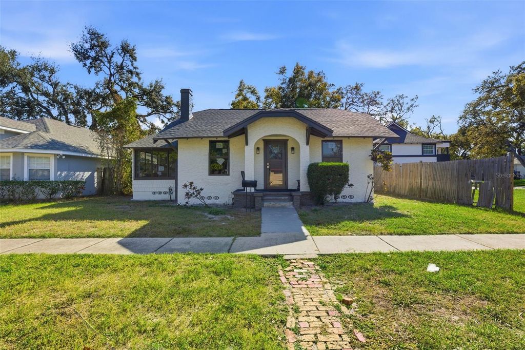 Photo of 1326 13th Avenue S, St Petersburg, FL 33705 (MLS # TB8459519)